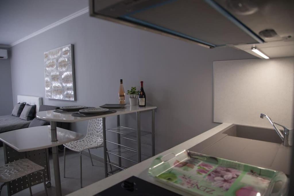 Stylish Studio In Only 50 Meters From Beach ! نيس المظهر الخارجي الصورة